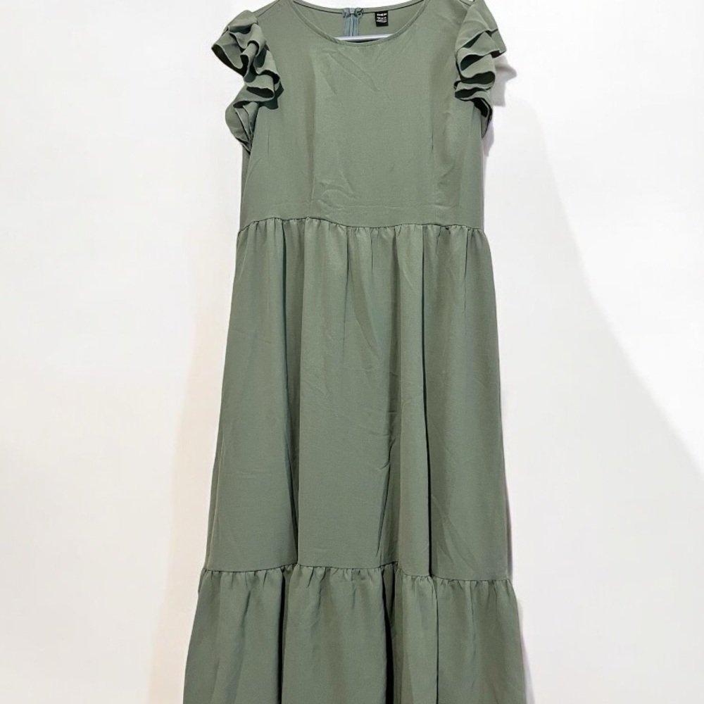 SHEIN VCAY Large Butterfly Sleeve Ruffle Hem Dress in Army Green
